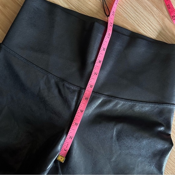 NWT Knix Black The Birds Papaya Sculpt Leggings Small - Picture 7 of 11